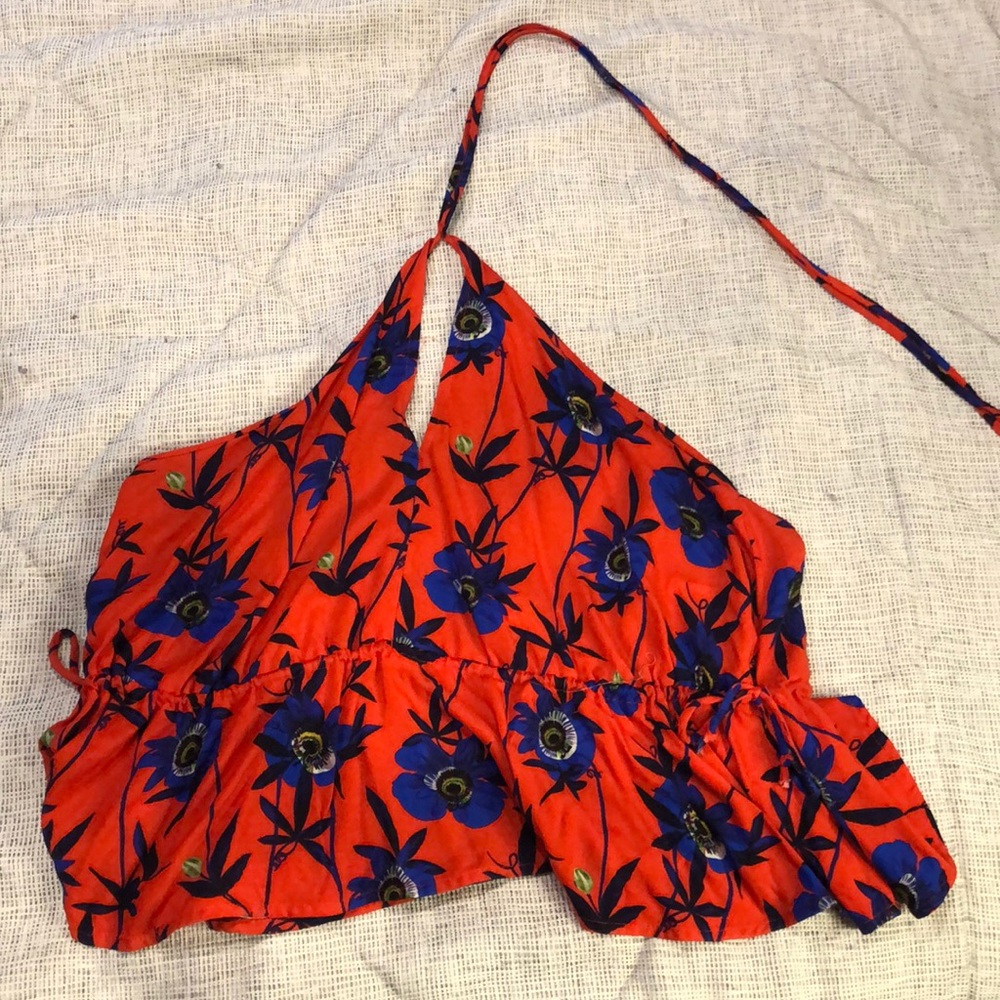 Halter top